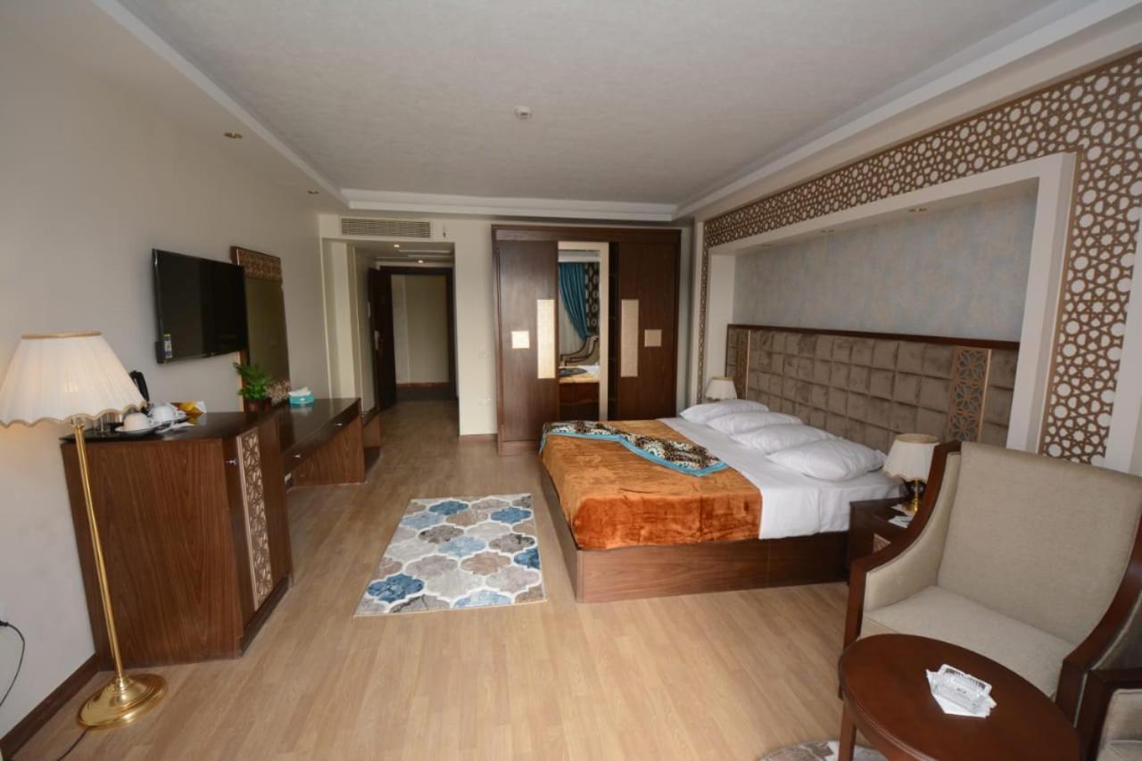 Nile Transport Hotel Le Caire Extérieur photo